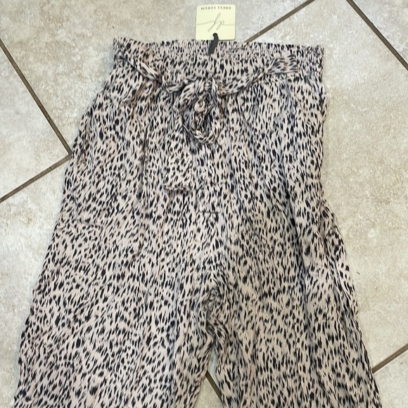 NWT! VICI Dress Forum Leopard Belted Lightweight Jogger Pants M - Picture 6 of 10